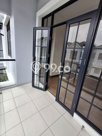 Rumah Modern Cantik 4 KT Bisa Langsung Pindah di Cikupa Rumah Modern Cantik 4 KT Bisa Langsung Pindah di Cikupa