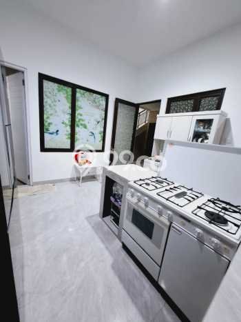 Jual Rumah Strategis Bagus Punya 2 KT di BSD Tangerang Selatan SHM Jual Rumah Strategis Bagus Punya 2 KT di BSD Tangerang Selatan SHM