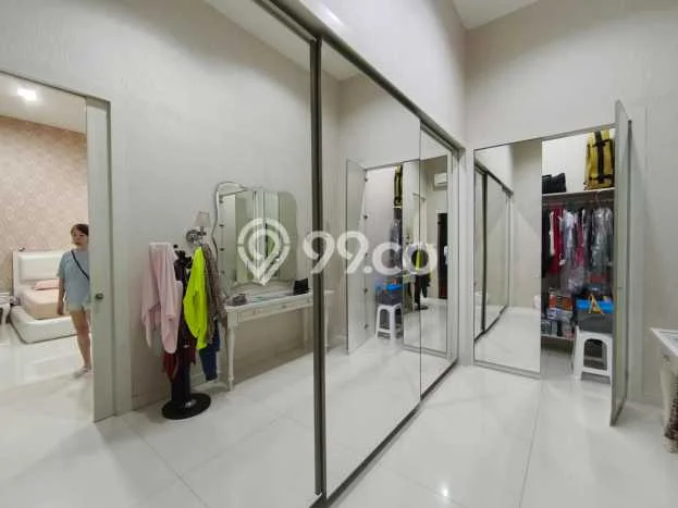 Rumah Mewah Siap Huni LT 176m2 di Medan Polonia, Medan Rumah Mewah Siap Huni LT 176m2 di Medan Polonia, Medan