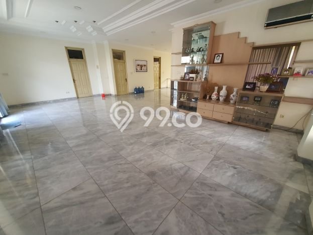 Rumah Elit LB 800m2 Siap Huni Desain Elegan di Pluit, Jakarta Utara Rumah Elit LB 800m2 Siap Huni Desain Elegan di Pluit, Jakarta Utara