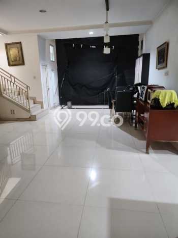 Rumah Eksklusif Siap Huni LT 180m2 di Kelapa Gading, Jakarta Utara Rumah Eksklusif Siap Huni LT 180m2 di Kelapa Gading, Jakarta Utara
