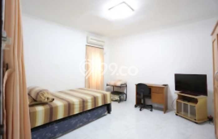 Rumah Luxury Modern Siap Huni di Tomang Jakarta Barat Rumah Luxury Modern Siap Huni di Tomang Jakarta Barat