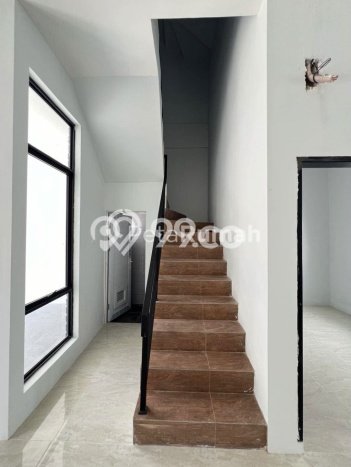Vila Terawat Kawasan Medan Johor, Area 75m2m², Kawasan Asri dan aman Vila Terawat Kawasan Medan Johor, Area 75m2m², Kawasan Asri dan aman