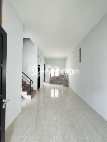 Vila Terawat Kawasan Medan Johor, Area 75m2m², Kawasan Asri dan aman Vila Terawat Kawasan Medan Johor, Area 75m2m², Kawasan Asri dan aman