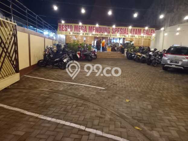 Unit Komersial Dijual di Salatiga LT 456m2 & LB 320m2 Unit Komersial Dijual di Salatiga LT 456m2 & LB 320m2