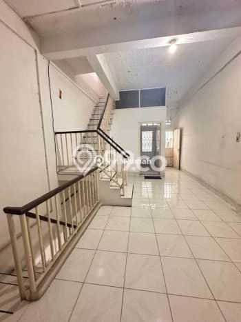 Ruko Dijual di Medan Perjuangan LT 96m2, LB 204m2 untuk Investasi Ruko Dijual di Medan Perjuangan LT 96m2, LB 204m2 untuk Investasi