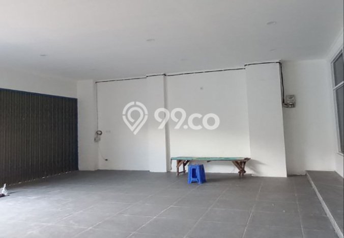 Unit Kantor Dijual di Jakarta Timur LT 200m2 & LB 850m2 Unit Kantor Dijual di Jakarta Timur LT 200m2 & LB 850m2