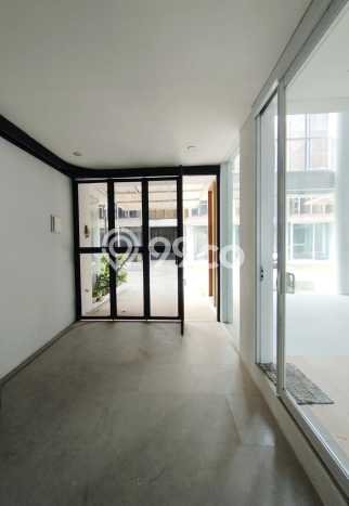 Rumah Bagus kawasan Pejaten, Jakarta Selatan, Luas 179m² Bangunan 230m² DIJUAL CEPAT! Rumah Bagus kawasan Pejaten, Jakarta Selatan, Luas 179m² Bangunan 230m² DIJUAL CEPAT!