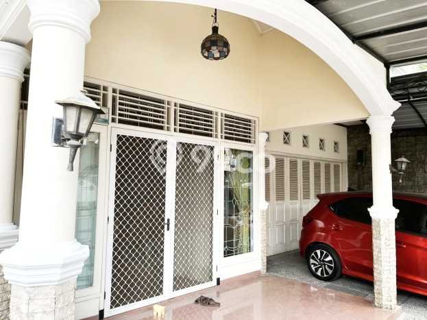 Rumah di Klender, Luas 288m², LB 180m² Rumah di Klender, Luas 288m², LB 180m²