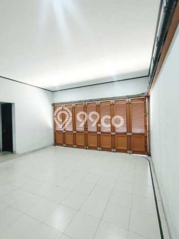 Rumah LT 305m² Harga Terjangkau di Jatiwaringin, Bekasi Rumah LT 305m² Harga Terjangkau di Jatiwaringin, Bekasi