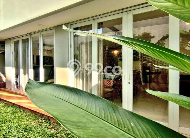 Hunian Impian Modern! Rumah 2 Lantai area Cipayung, Jakarta Timur, LT 135m² Bangunan 137m² Hunian Impian Modern! Rumah 2 Lantai area Cipayung, Jakarta Timur, LT 135m² Bangunan 137m²