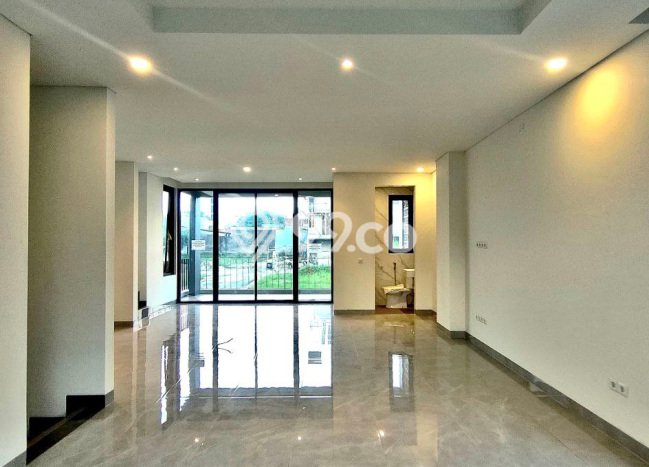 BEST DEAL! Rumah Siap Huni area Cipayung, LT 60m² Bangunan 85m² BEST DEAL! Rumah Siap Huni area Cipayung, LT 60m² Bangunan 85m²