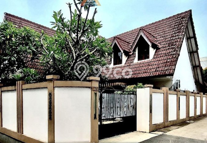 For Sale Hunian Rumah Terawat 6 Kamar di Pekayon, Bekasi For Sale Hunian Rumah Terawat 6 Kamar di Pekayon, Bekasi