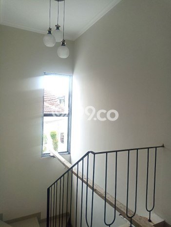 Jual Rumah Eksklusif 3 KT di Kayuringin Jaya, Bekasi Jual Rumah Eksklusif 3 KT di Kayuringin Jaya, Bekasi