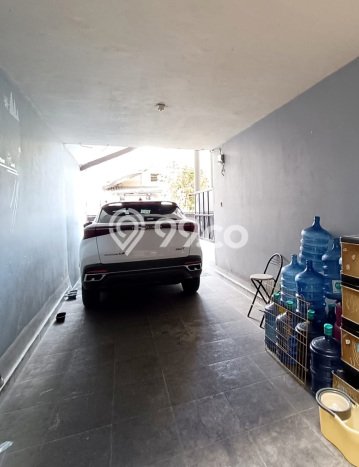 Rumah Elit Modern Siap Huni di Rawamangun Jakarta Timur Rumah Elit Modern Siap Huni di Rawamangun Jakarta Timur