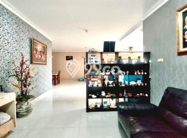For Sale! Luxury House LT 264m2 Desain Elegan di Kota Wisata For Sale! Luxury House LT 264m2 Desain Elegan di Kota Wisata