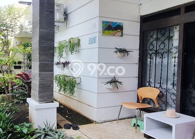 Dijual Rumah Luas Elegan Dengan View Eksklusif di Rawamangun, Jakarta Timur Dijual Rumah Luas Elegan Dengan View Eksklusif di Rawamangun, Jakarta Timur