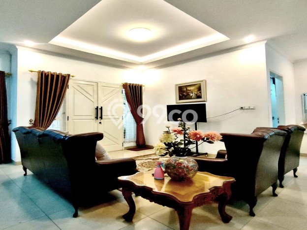 Rumah Mewah LB 330m2 Siap Pakai Desain Elegan di Galaxy, Bekasi Rumah Mewah LB 330m2 Siap Pakai Desain Elegan di Galaxy, Bekasi