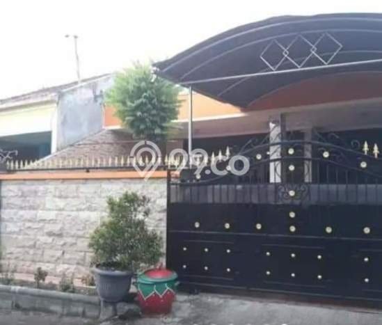 Rumah Minimalis 3 Kamar LT 140m2 di Banyu Urip Rumah Minimalis 3 Kamar LT 140m2 di Banyu Urip
