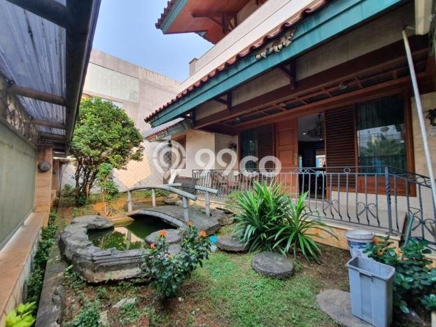 Dijual Rumah Luas Megah Dengan View Eksklusif di Gudang Peluru, Jakarta Selatan Dijual Rumah Luas Megah Dengan View Eksklusif di Gudang Peluru, Jakarta Selatan
