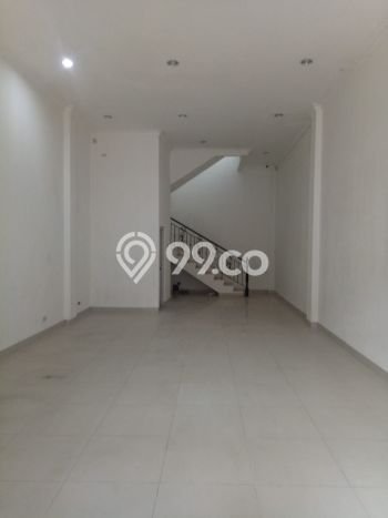 Unit Ruko Paling Strategis di Pasar Minggu Jakarta Selatan dengan LB 250m2 Unit Ruko Paling Strategis di Pasar Minggu Jakarta Selatan dengan LB 250m2