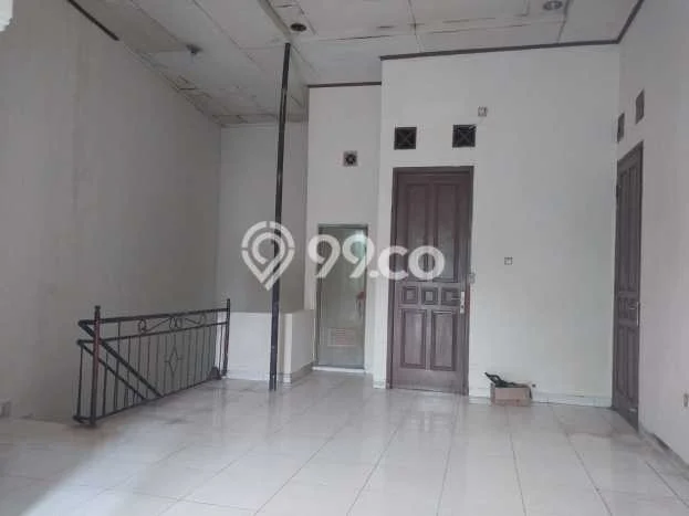 Rumah Elit LB 150m2 Siap Huni Desain Elegan di Buaran, Jakarta Timur Rumah Elit LB 150m2 Siap Huni Desain Elegan di Buaran, Jakarta Timur