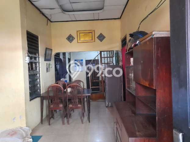 Siap Huni Hunian Elit 6 Kamar di Tebet Dekat ke Mana Saja Siap Huni Hunian Elit 6 Kamar di Tebet Dekat ke Mana Saja