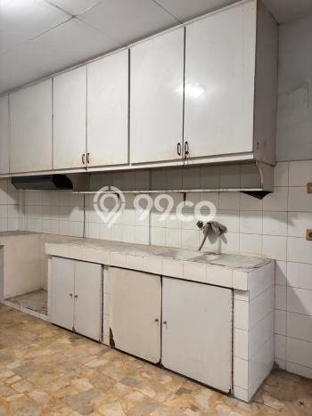 Disewakan Hunian Konsep Modern di Tebet Jakarta Selatan dengan 5 Kamar Disewakan Hunian Konsep Modern di Tebet Jakarta Selatan dengan 5 Kamar