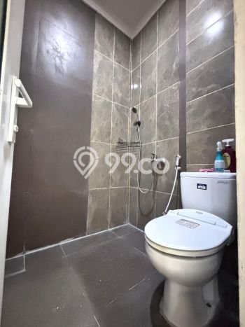 UNIT TERBATAS! Rumah di Tebet, 4 KT, Luas 150m² Bangunan 200m² UNIT TERBATAS! Rumah di Tebet, 4 KT, Luas 150m² Bangunan 200m²