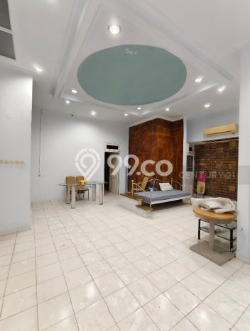Lokasi strategis! Rumah siap huni disewakan di Kelapa Gading LB 160m2 Lokasi strategis! Rumah siap huni disewakan di Kelapa Gading LB 160m2