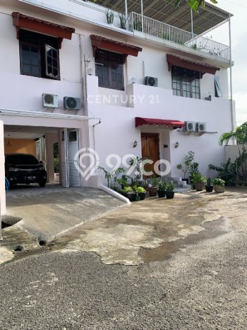 Dijual Rumah Mewah Elegan Dengan View Eksklusif di Cipinang, Jakarta Timur Dijual Rumah Mewah Elegan Dengan View Eksklusif di Cipinang, Jakarta Timur