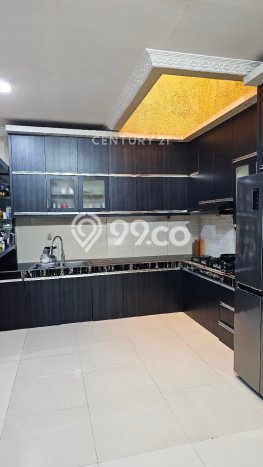 Rumah Strategis Minimalis Lb 220m2 di Lippo Cikarang, Cikarang Rumah Strategis Minimalis Lb 220m2 di Lippo Cikarang, Cikarang