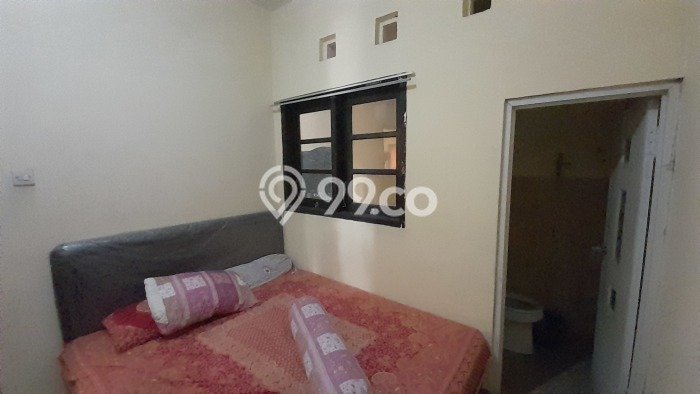 Rumah Modern 2 Kamar LT 121m2 di Jombang Kota Rumah Modern 2 Kamar LT 121m2 di Jombang Kota