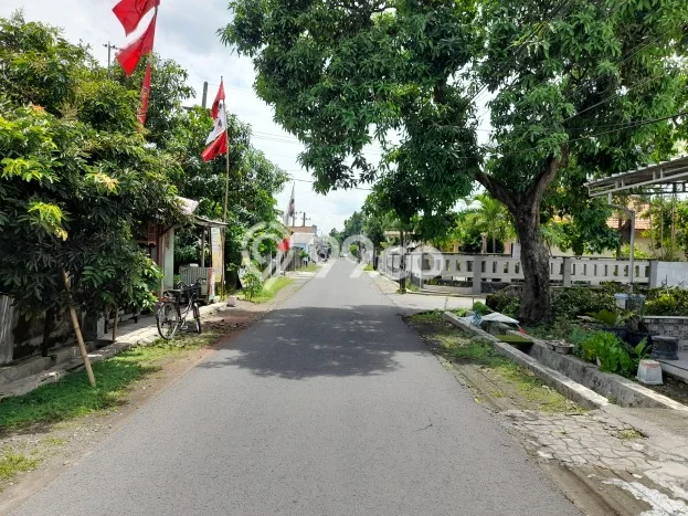 Tanah Dijual Lokasi Strategis di Jombang dengan Luas 100m2 Tanah Dijual Lokasi Strategis di Jombang dengan Luas 100m2