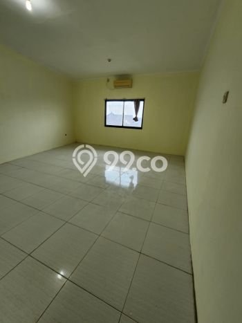 LOKASI PREMIUM! Ruko Kawasan Bekasi Kota, Luas 120m², Akses Utama LOKASI PREMIUM! Ruko Kawasan Bekasi Kota, Luas 120m², Akses Utama