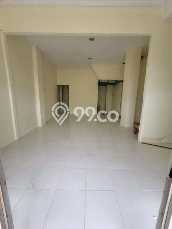LOKASI PREMIUM! Ruko Kawasan Bekasi Kota, Luas 120m², Akses Utama LOKASI PREMIUM! Ruko Kawasan Bekasi Kota, Luas 120m², Akses Utama