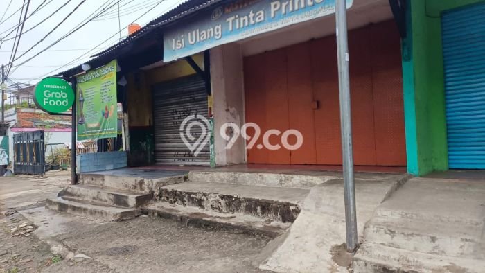 Ruko Strategis di Bekasi Kota, Luas 300m², Area Komersial Ruko Strategis di Bekasi Kota, Luas 300m², Area Komersial