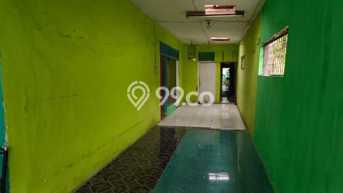 Ruko Strategis di Bekasi Kota, Luas 300m², Area Komersial Ruko Strategis di Bekasi Kota, Luas 300m², Area Komersial