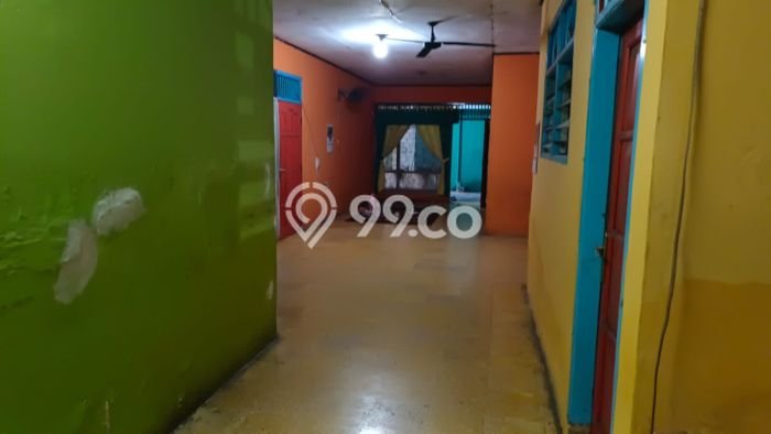 Ruko Strategis di Bekasi Kota, Luas 300m², Area Komersial Ruko Strategis di Bekasi Kota, Luas 300m², Area Komersial