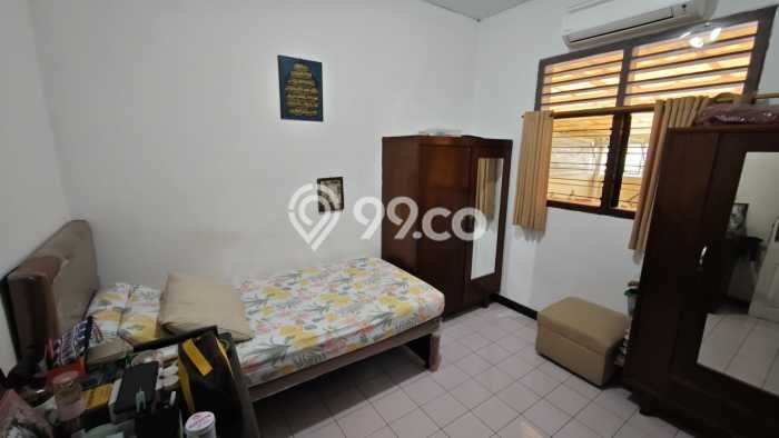 Rumah Mewah Dijual LT 330m2 di Pondok Aren, Tangerang Selatan Rumah Mewah Dijual LT 330m2 di Pondok Aren, Tangerang Selatan