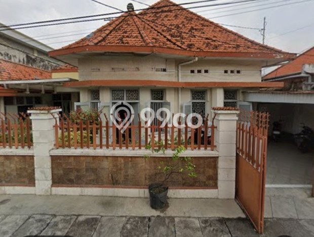 Dijual Rumah Premium dengan Fasilitas Sekitar Lengkap di Simokerto, Surabaya Dijual Rumah Premium dengan Fasilitas Sekitar Lengkap di Simokerto, Surabaya