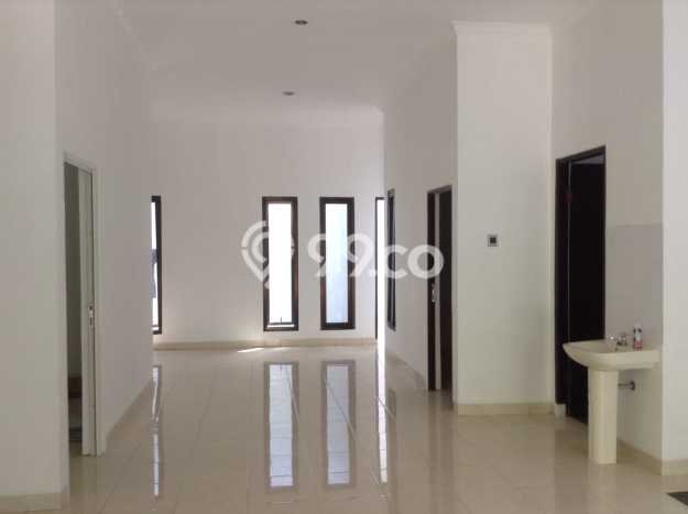 Dijual Rumah Minimalis Bagus Punya 2 KT di BSD Tangerang Selatan SHM Dijual Rumah Minimalis Bagus Punya 2 KT di BSD Tangerang Selatan SHM