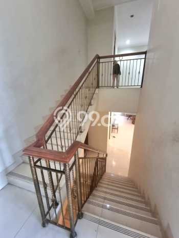 Jual Rumah Luas Megah Dengan View Cantik di Sektor 7-Bintaro, Tangerang Selatan Jual Rumah Luas Megah Dengan View Cantik di Sektor 7-Bintaro, Tangerang Selatan