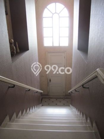 Dijual Rumah Luas Megah Dengan View Cantik di Setiabudi, Jakarta Selatan Dijual Rumah Luas Megah Dengan View Cantik di Setiabudi, Jakarta Selatan