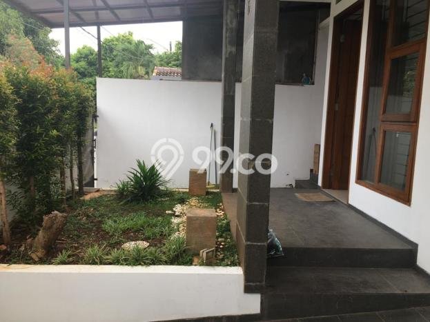 Rumah Luas Asri 2 KT Siap Pakai di Bintaro Tangerang Selatan Rumah Luas Asri 2 KT Siap Pakai di Bintaro Tangerang Selatan