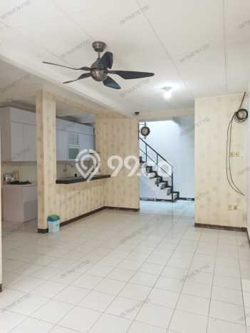 For Sale Hunian Rumah Terawat 2 Kamar di Sektor 9-Bintaro, Tangerang Selatan For Sale Hunian Rumah Terawat 2 Kamar di Sektor 9-Bintaro, Tangerang Selatan