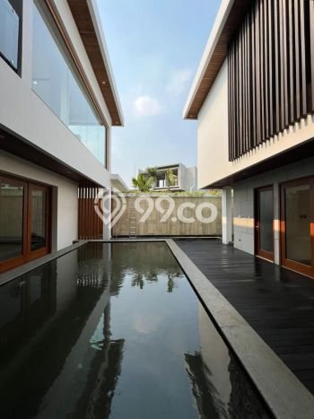 Rumah Elit Modern Siap Huni di Pondok Indah Jakarta Selatan Rumah Elit Modern Siap Huni di Pondok Indah Jakarta Selatan