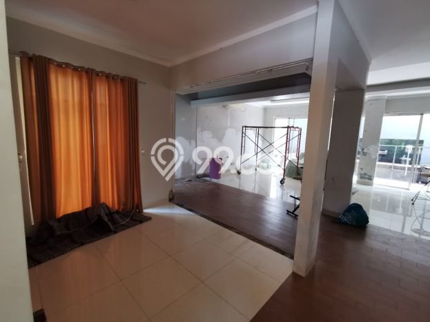 Rumah Elit Modern Siap Huni di Sektor 7-Bintaro Tangerang Selatan Rumah Elit Modern Siap Huni di Sektor 7-Bintaro Tangerang Selatan