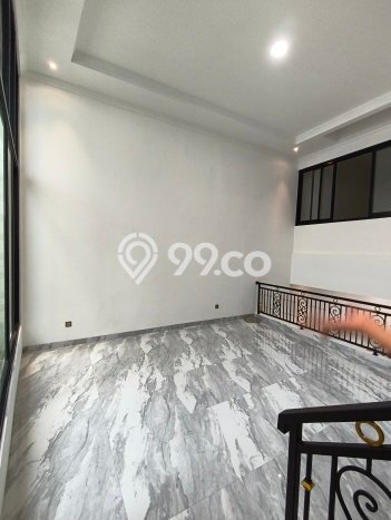 Hunian Mewah LB 360m2 Siap Pakai Desain Elegan di Bintaro, Tangerang Selatan Hunian Mewah LB 360m2 Siap Pakai Desain Elegan di Bintaro, Tangerang Selatan
