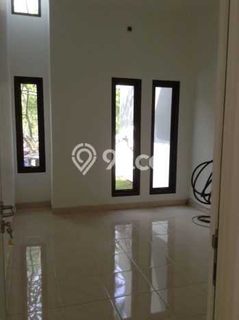 Dijual Rumah Minimalis Bagus Punya 2 KT di BSD Tangerang Selatan SHM Dijual Rumah Minimalis Bagus Punya 2 KT di BSD Tangerang Selatan SHM